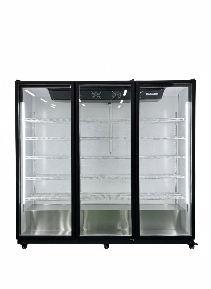Пристенная Холодильная Витрина АТ-2000